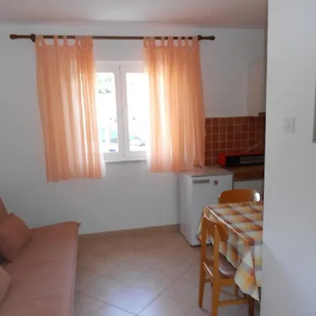 Kate Apartman Novi Vinodolski